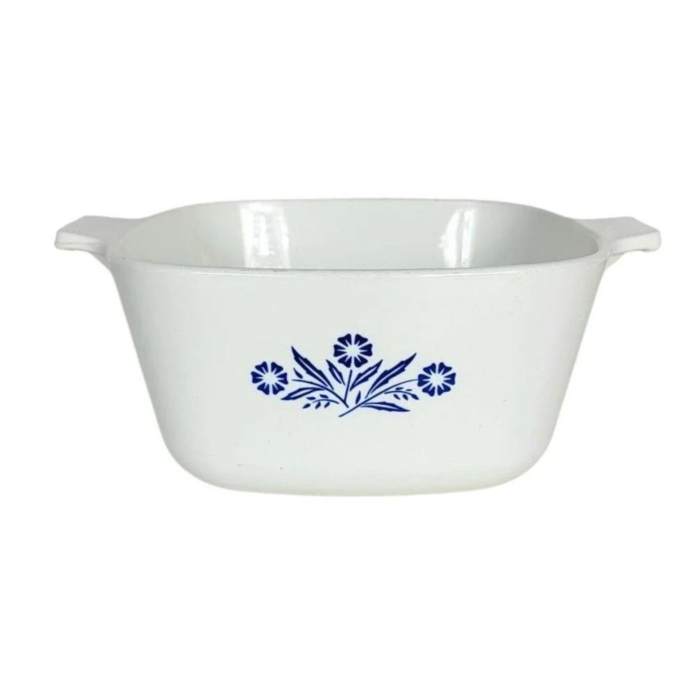 Vintage Cornflower Corning Ware 1 3/4 QT. P-134-B Casserole Baking Dish
